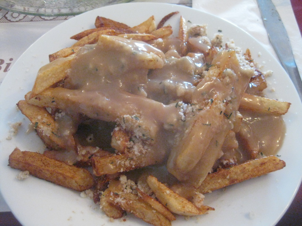 newfoundland foods - fries w/ dressing & gravy