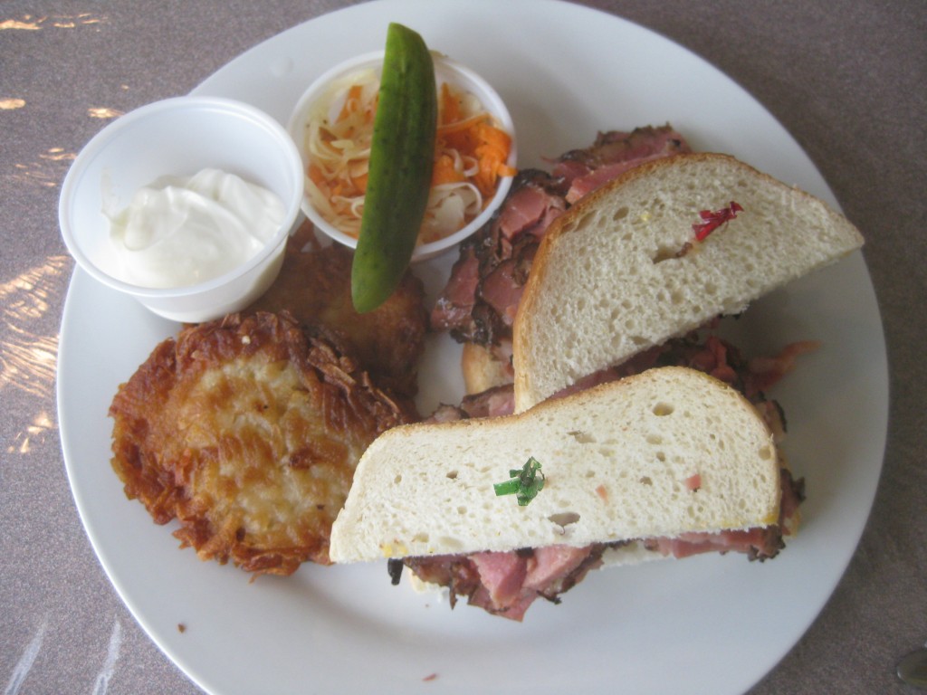 Halifax Smoked Meat Wars: Hali Deli