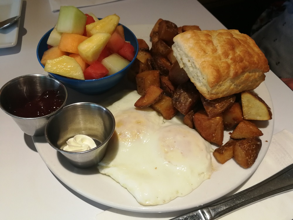 Brunch at Robie St. Station